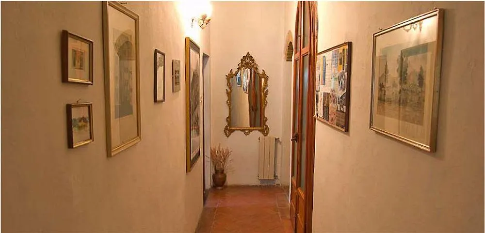 Residenza D'Epoca Palazzo Buonaccorsi Hotel San Gimignano Itália