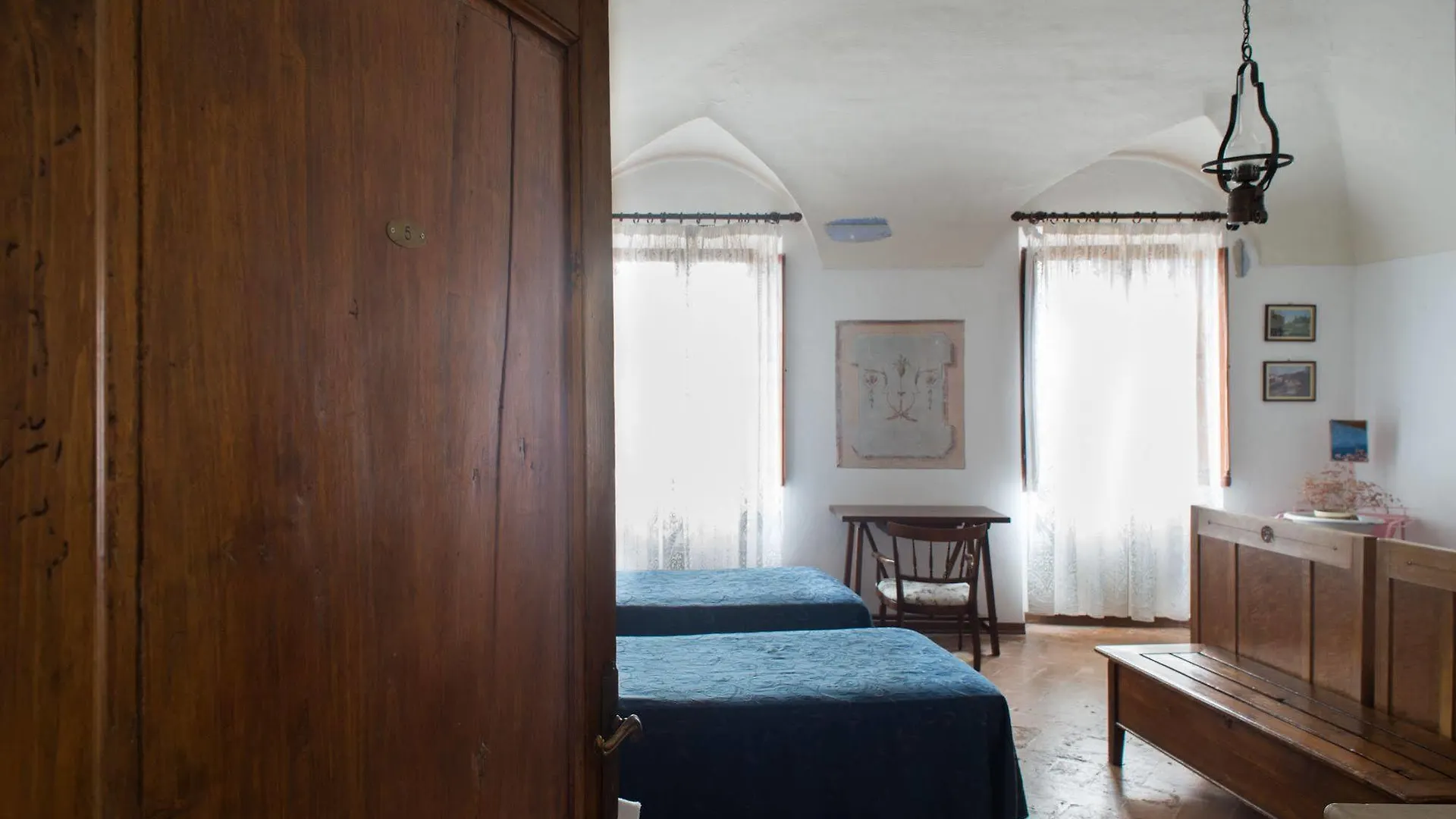 Residenza D'Epoca Palazzo Buonaccorsi Hotel San Gimignano Italy