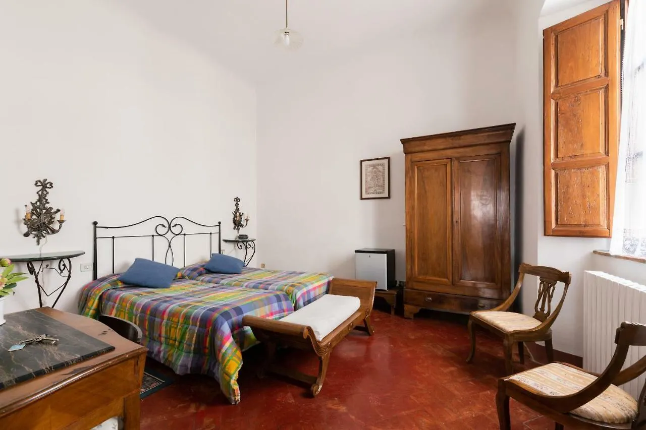 Residenza D'Epoca Palazzo Buonaccorsi Hotel San Gimignano Italy